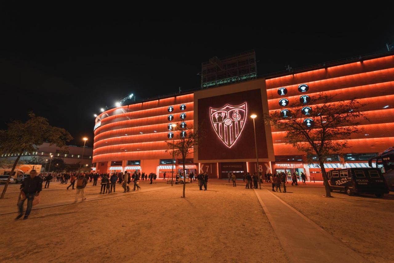 Апартаменти Larra Nervion Subway Tranvia Севілья Екстер'єр фото